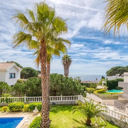 Villa Costacabana - Estrella *